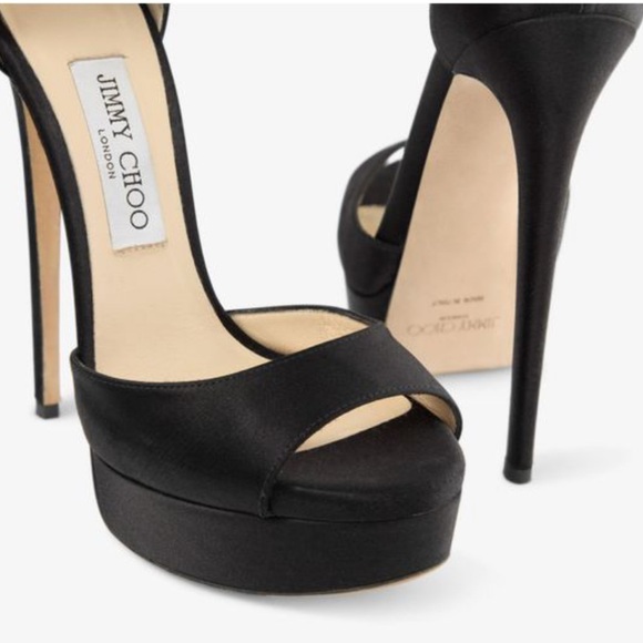 Jimmy Choo Black Max 150 Platform 

Brand new in box. Never worn

39.5 - Picture 2 of 6